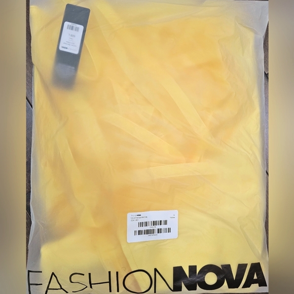 Fashion Nova Bandage Midi Dress - Picture 7 of 8